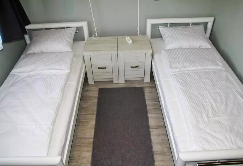 Motel Lunar