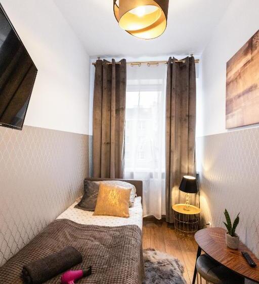 پانسیون Clicktheflat żurawia Street Apart Rooms