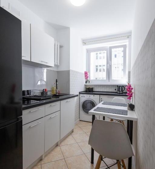 پانسیون Clicktheflat żurawia Street Apart Rooms