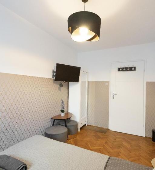 پانسیون Clicktheflat żurawia Street Apart Rooms
