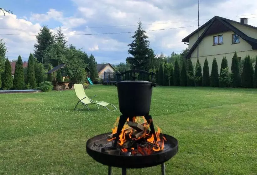 Majatalo Dom Wypoczynkowy U Kasi