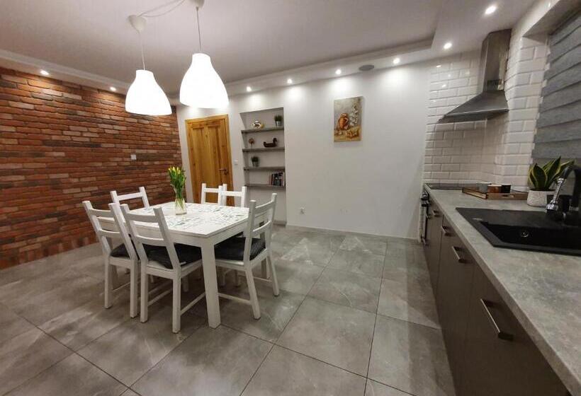 펜션 Mtk Pokoje I Apartamenty