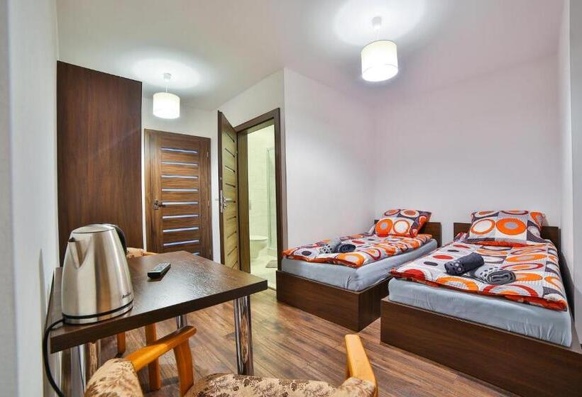 بنسيون Noclegi U Nawary