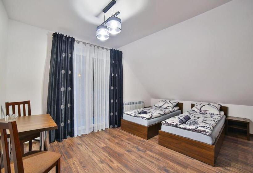 بنسيون Noclegi U Nawary