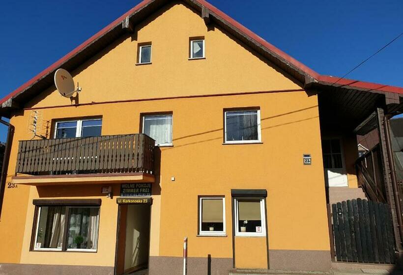 펜션 Pokoje Karkonosze