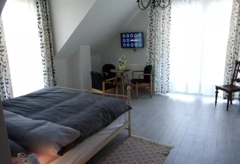 Majatalo Willa Brodnica