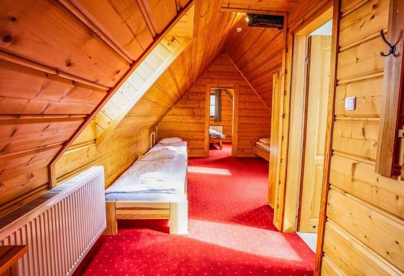 بنسيون Willa Na Borku