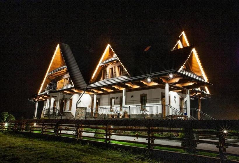 بنسيون Willa Na Borku