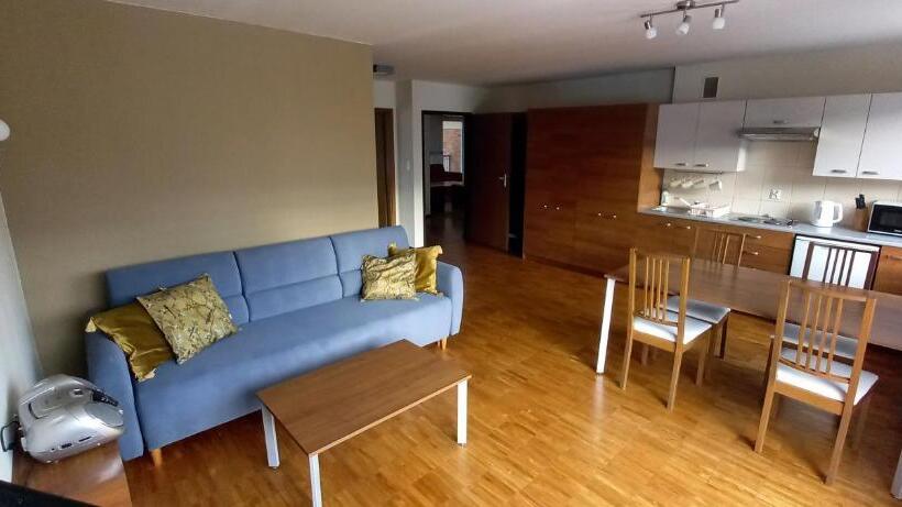 פנסיון Zawoja1560 Apartamenty Przy Aptece