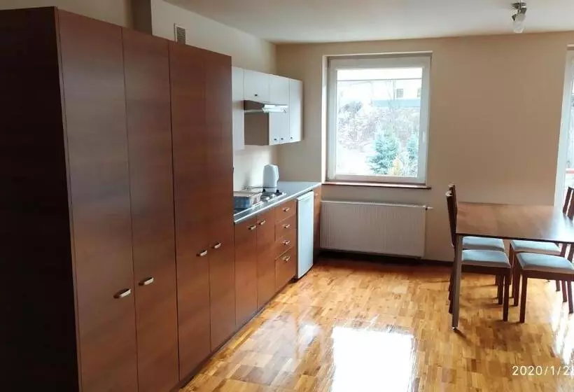 Majatalo Zawoja1560 Apartamenty Przy Aptece