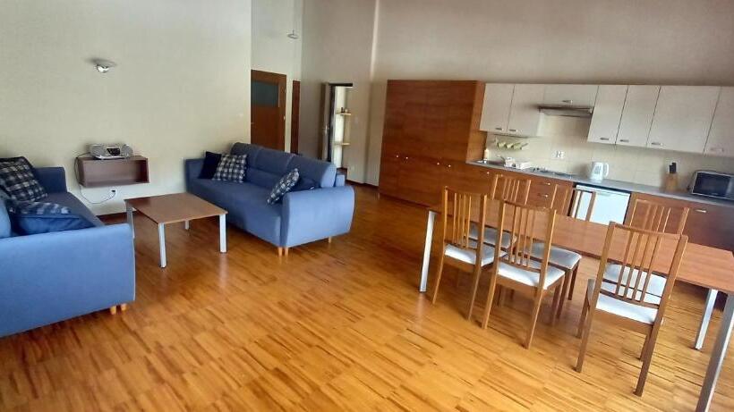 פנסיון Zawoja1560 Apartamenty Przy Aptece