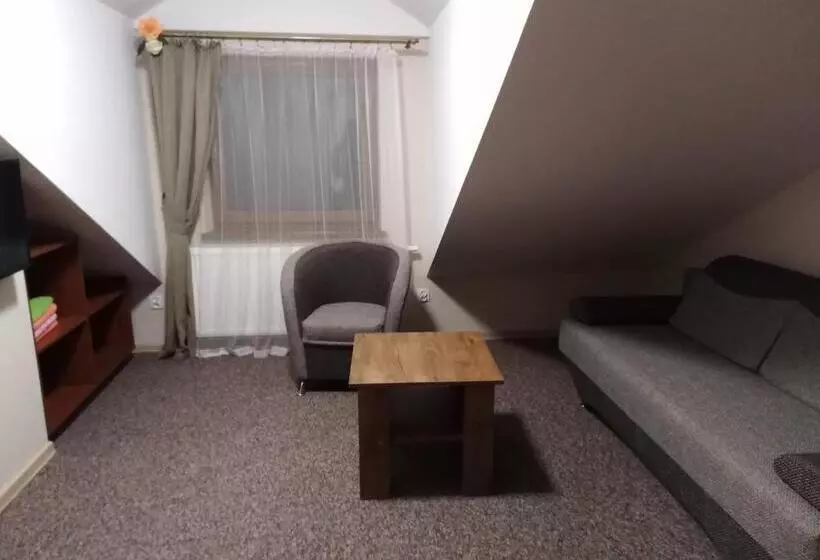 Lomakeskus Ośrodek Wczasowy Wczasy Pod Gruszą