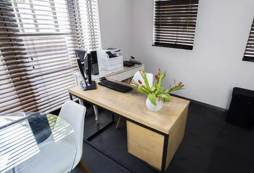 Szálló Posh South Beach