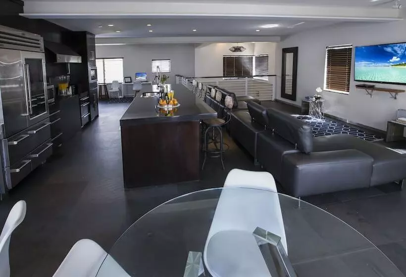 Szálló Posh South Beach