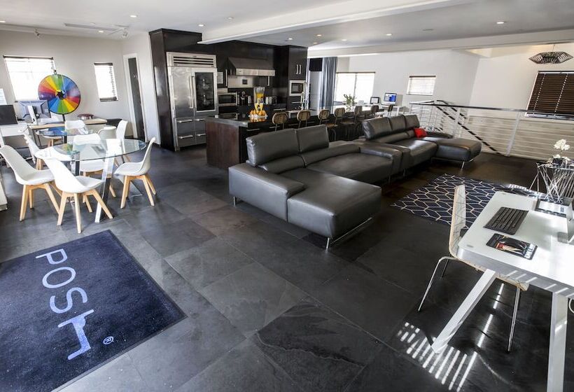 فندق صغير Posh South Beach