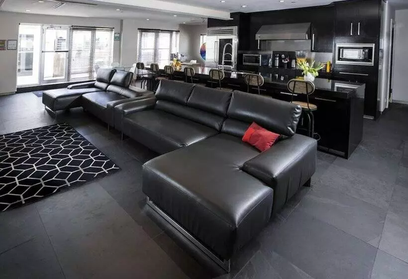 Szálló Posh South Beach