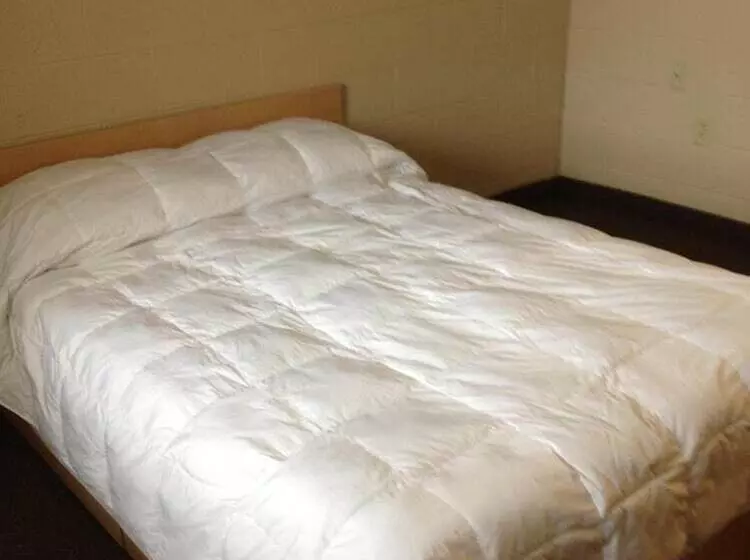 Общежитие Residence & Conference Centre   Sudbury North