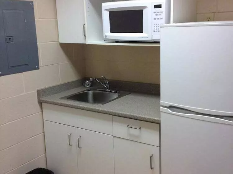 Общежитие Residence & Conference Centre   Sudbury North