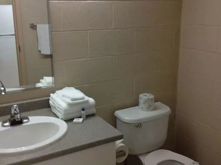 Общежитие Residence & Conference Centre   Sudbury North