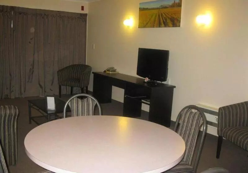 Anchorage Motor Lodge