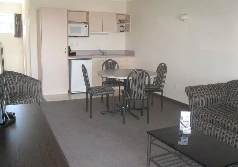 Anchorage Motor Lodge