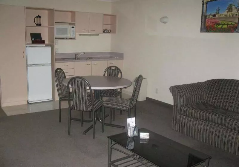 Anchorage Motor Lodge