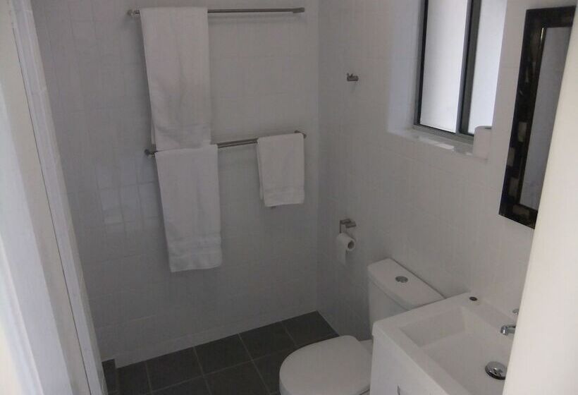 Arabella On West Apartments