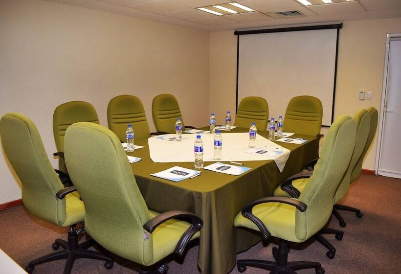 Astur Hotel & Residence