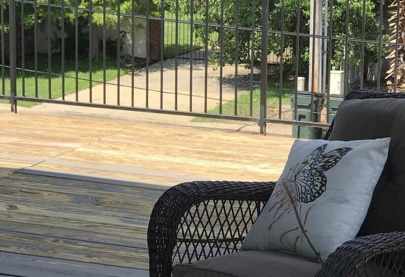 Bed and Breakfast Hamilton House Inn