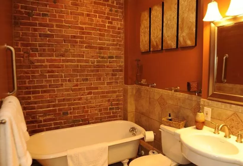 住宿加早餐 Hamilton House Inn