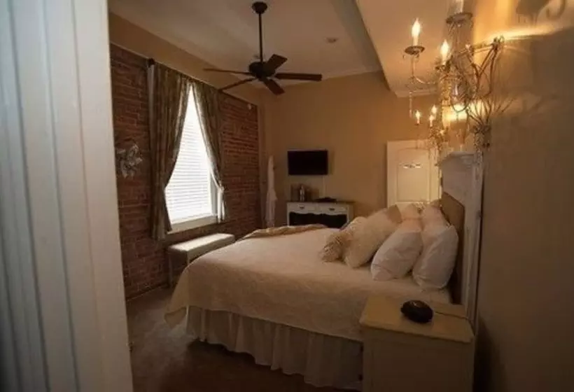 住宿加早餐 Hamilton House Inn