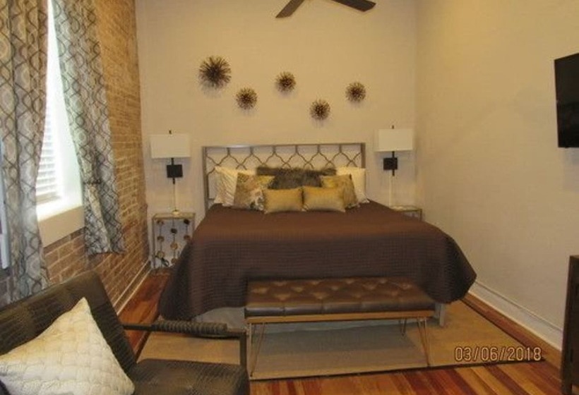 Bed and Breakfast Hamilton House Inn