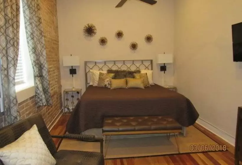 住宿加早餐 Hamilton House Inn