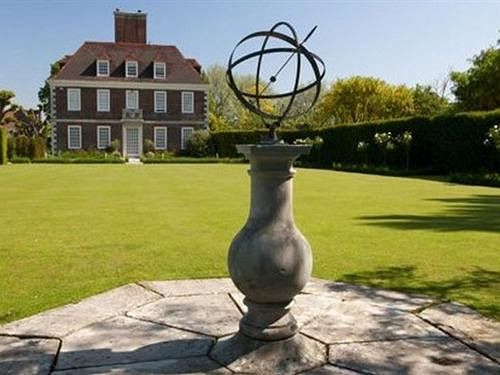 مبيت وإفطار The Salutation