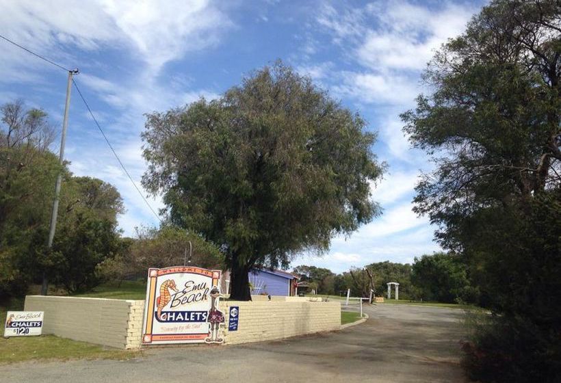 Emu Beach Chalets