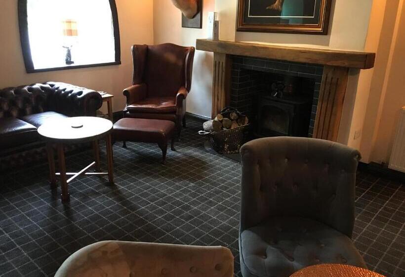 فندق Auldgirth Inn