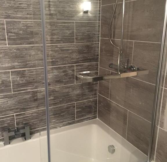 فندق Auldgirth Inn