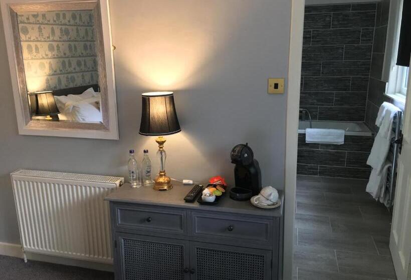 فندق Auldgirth Inn