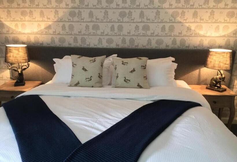 فندق Auldgirth Inn