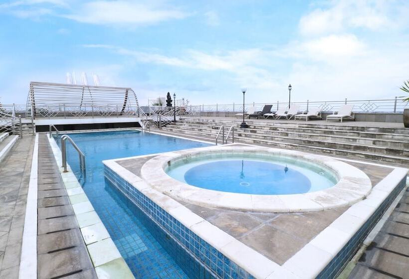 בית מלון כפרי Bali Paradise City