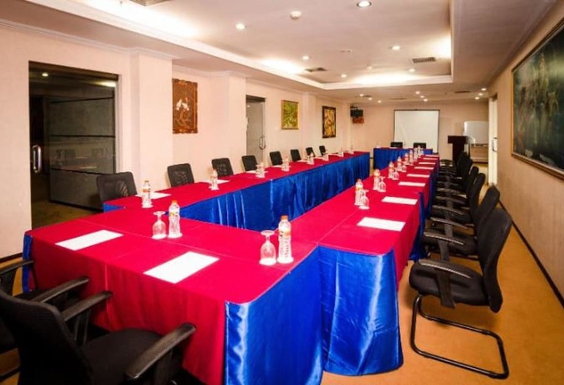 בית מלון כפרי Bali Paradise City