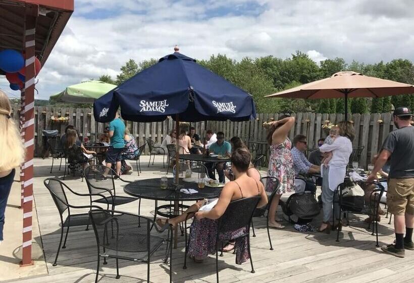 ホテル Camelot Restaurant & Inn