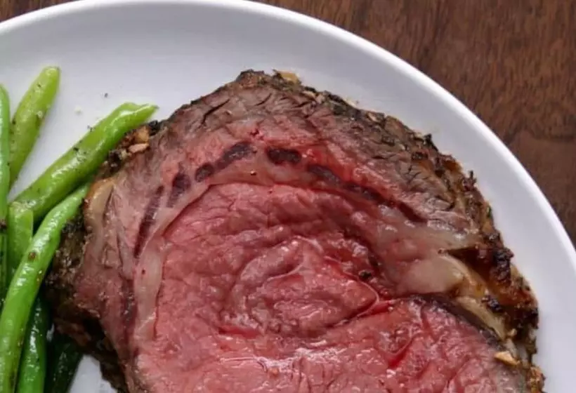 בית מלון כפרי Camelot Restaurant & Inn