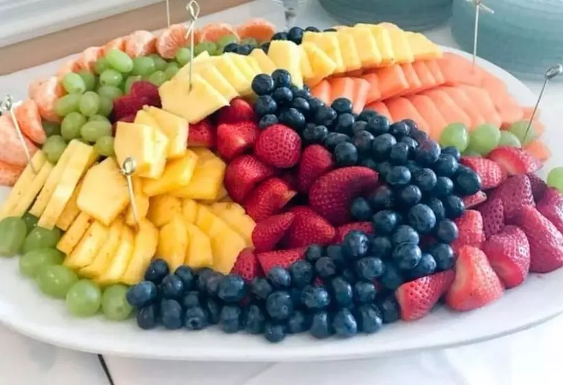 בית מלון כפרי Camelot Restaurant & Inn