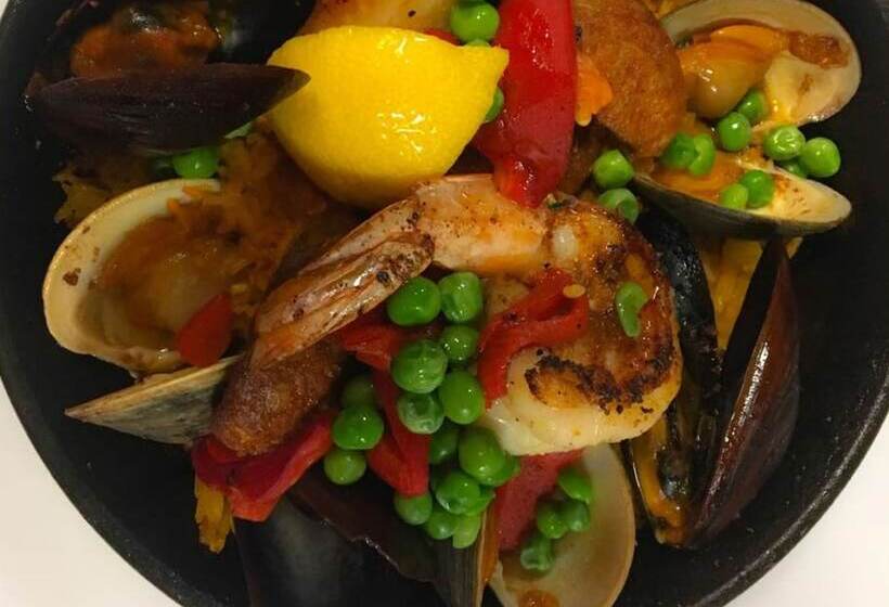 ホテル Camelot Restaurant & Inn