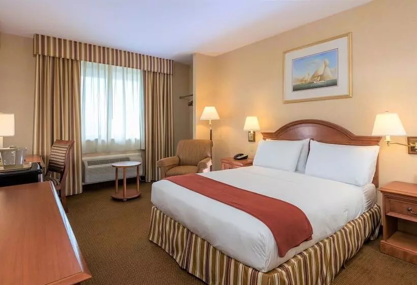 Hotel Five Towns Inn   Jfk Airport