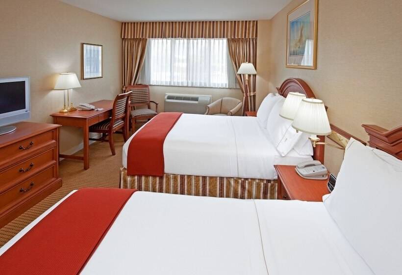 בית מלון כפרי Five Towns Inn   Jfk Airport