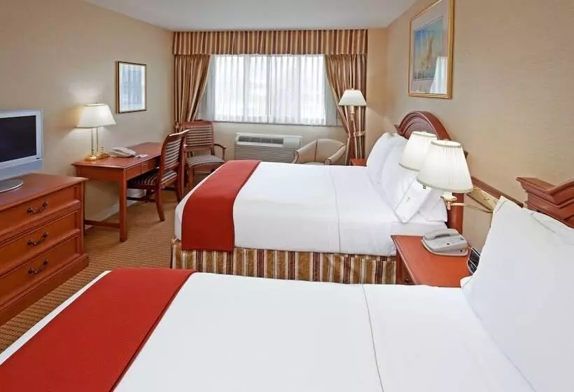 Hotel Five Towns Inn   Jfk Airport