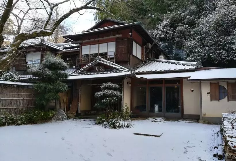 Hotelli Japanese Inn Yoshimizu