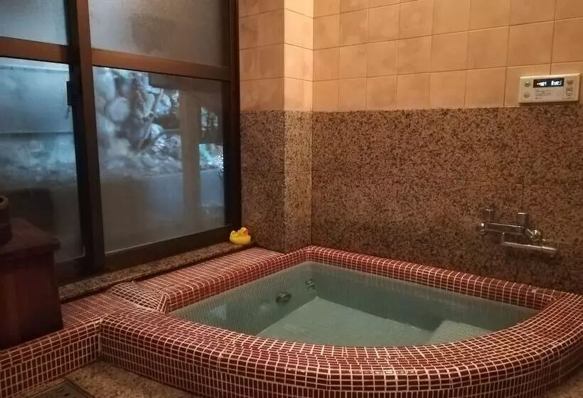 Hotelli Japanese Inn Yoshimizu